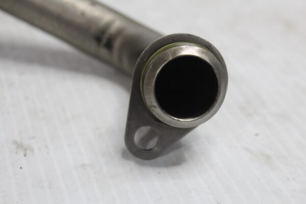 Porsche 955 957 Cayenne Turbo 4.8L Engine Oil Pipe 94810703101, 94810703105