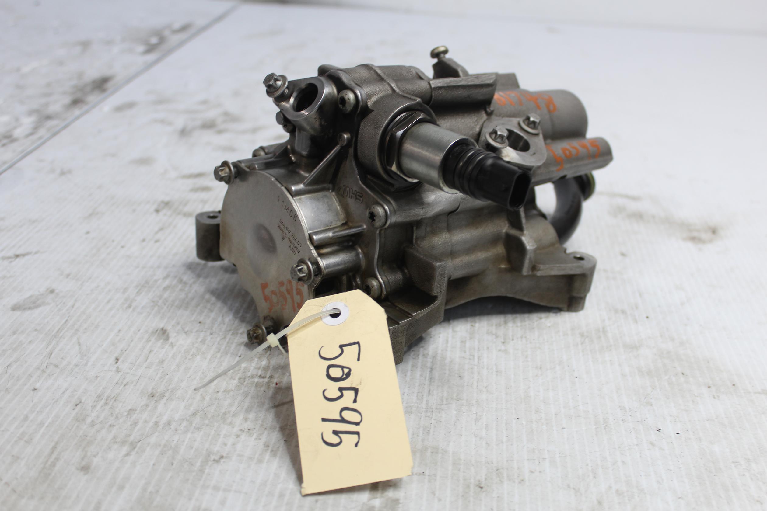 Porsche 955 957 Cayenne Turbo 4.8 Oil Pump 94810701355, 94810701356 - Image 1