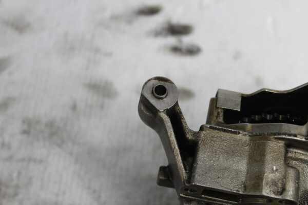 Porsche 955 957 Cayenne Turbo 4.8 Oil Pump 94810701355, 94810701356