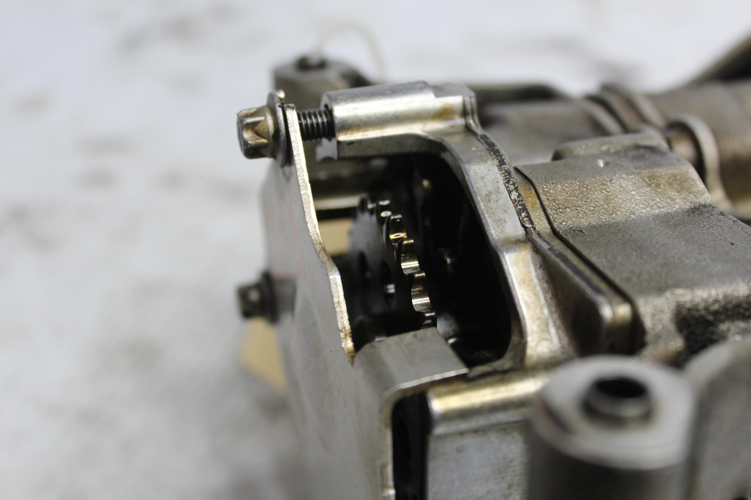 Porsche 955 957 Cayenne Turbo 4.8 Oil Pump 94810701355, 94810701356 - Image 15