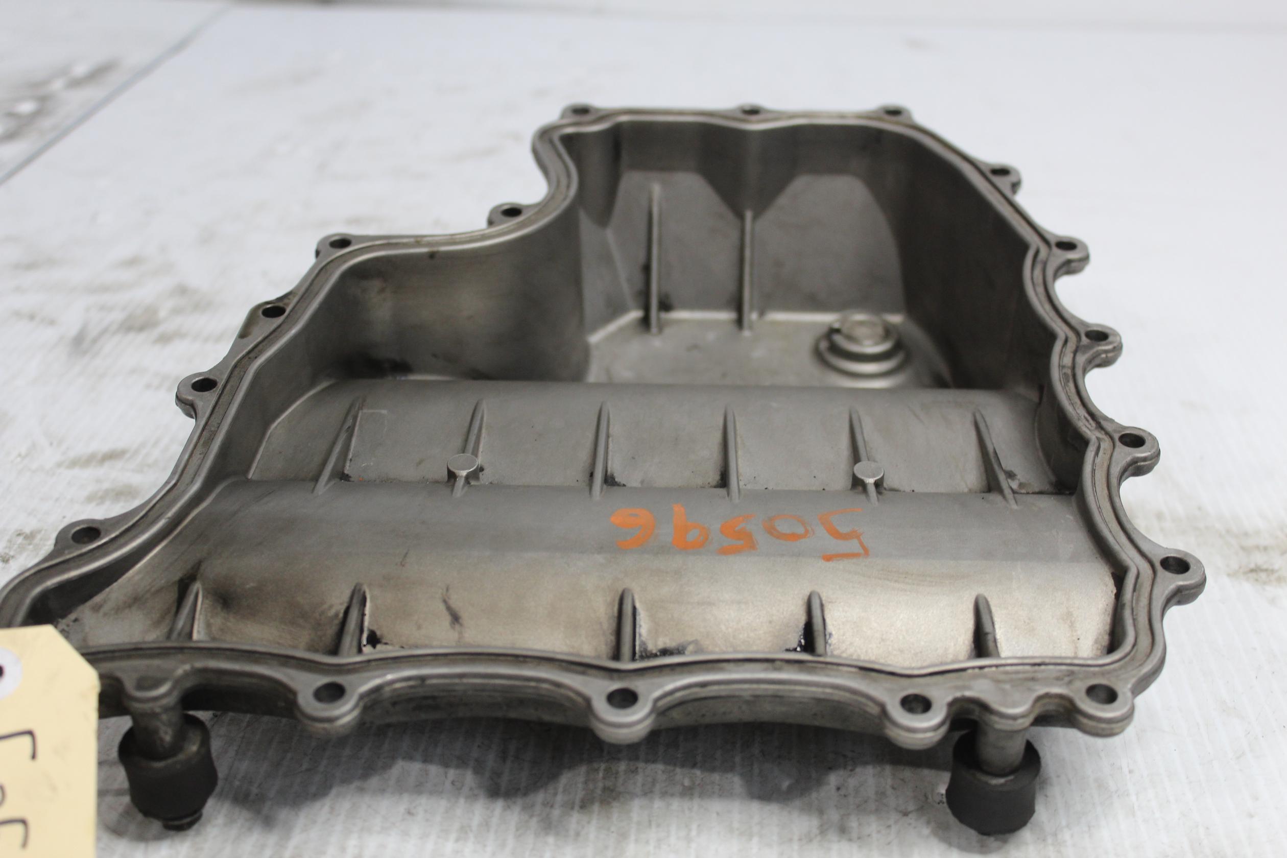 Porsche 955 957 Cayenne Turbo 4.8L Lower Engine Oil Sump 95532102501 - Image 2