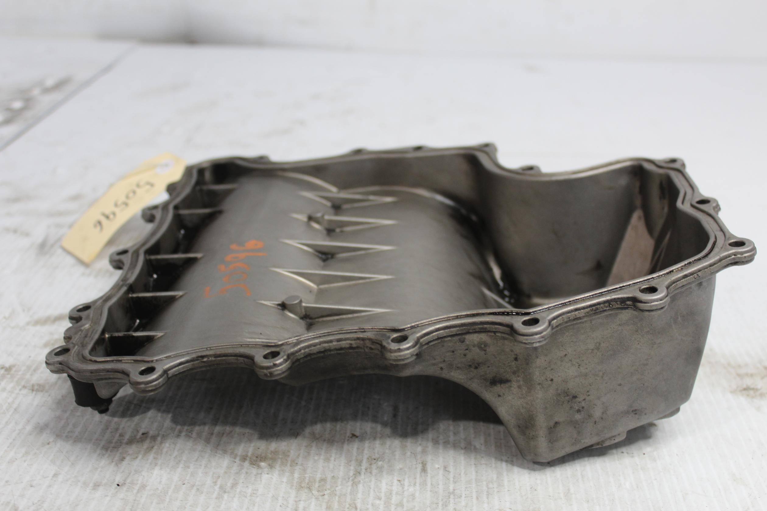 Porsche 955 957 Cayenne Turbo 4.8L Lower Engine Oil Sump 95532102501 - Image 3