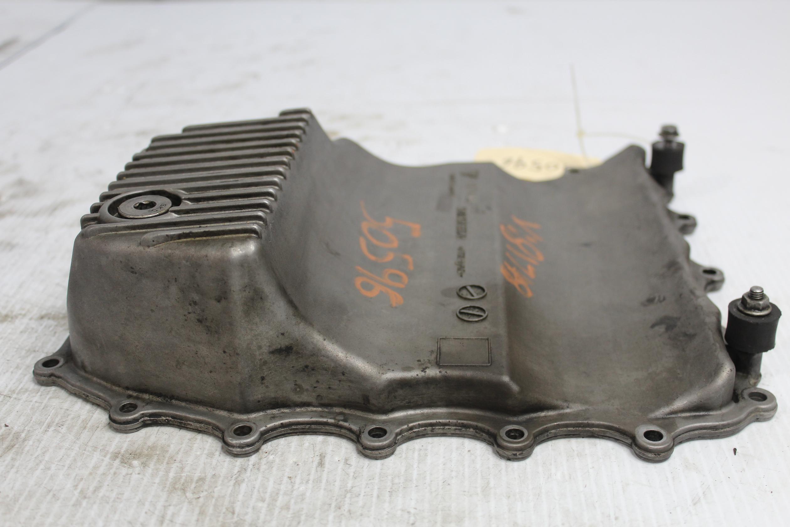 Porsche 955 957 Cayenne Turbo 4.8L Lower Engine Oil Sump 95532102501 - Image 7