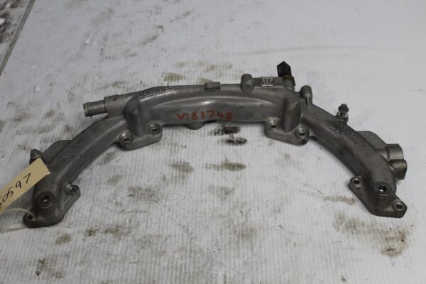 Porsche 957 Cayenne Turbo Engine Coolant Manifold Pipe 9481061612R, 94810606103, 94810606104
