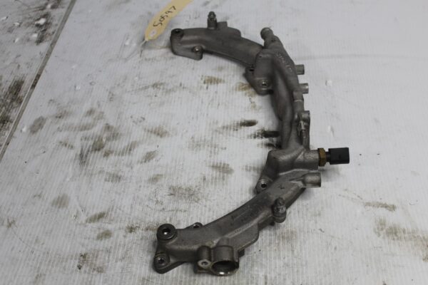 Porsche 957 Cayenne Turbo Engine Coolant Manifold Pipe 9481061612R, 94810606103, 94810606104