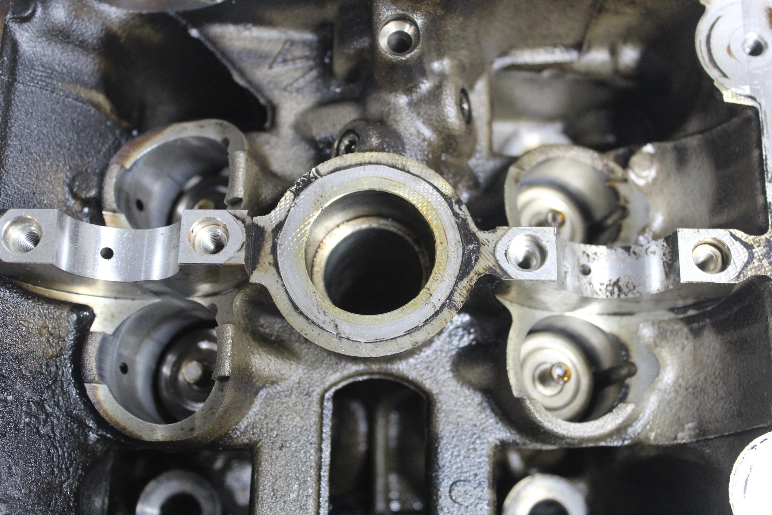 Porsche 957 Cayenne 4.8L GTS Turbo LH 5-8 Cylinder Head 9481041054R - Image 8