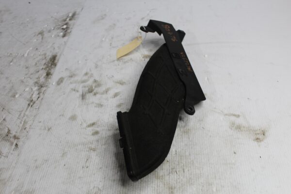 Land Rover L550 Air Intake Hose Pipe Duct LR072149