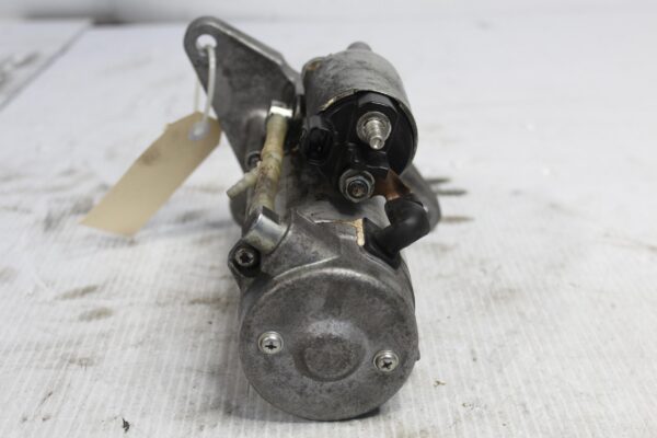 Land Rover L550 Discovery Sport 2.0L 9spd Starter Motor LR085507
