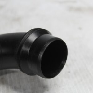 Land Rover L550 Discovery Sport 2.0L Intercooler Hose Outlet Pipe LR072140 - Image 9