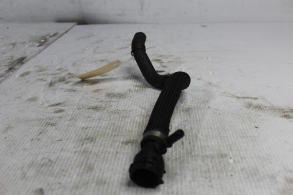 Land Rover L550 Discovery Sport 2.0L Coolant Hose Pipe LR072082, GJ328B504AA