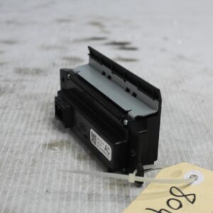 Range Rover Sport L494 Left Radio Control Touch Switch Pad LR070392 - Image 2