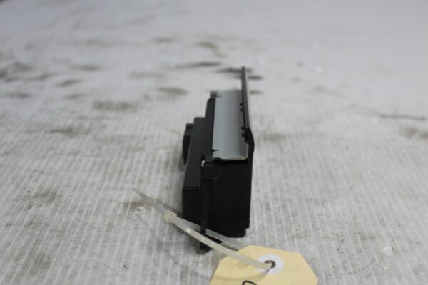 Range Rover Sport L494 Left Radio Control Touch Switch Pad LR070392