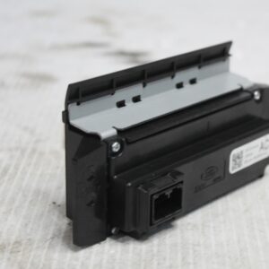 Range Rover Sport L494 Left Radio Control Touch Switch Pad LR070392 - Image 6