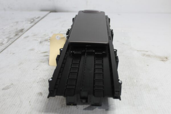 Range Rover Sport L494 Centre Console Cup Holder Assembly LR054751, LR095479