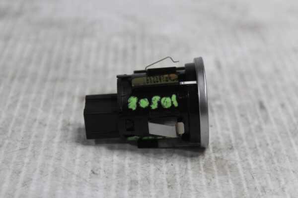 Range Rover L494 Sport Glove Box Opening Button Switch LR072256, DPLA14K147AB