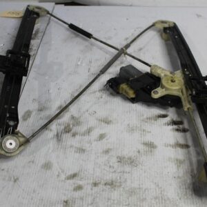 Range Rover L494 Sport Front Right Window Regulator Motor LR057338, LR153951 - Image 2