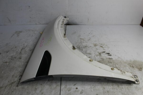Land Rover L550 Discovery Sport RH Right Fender Wing Guard WHITE LR061383