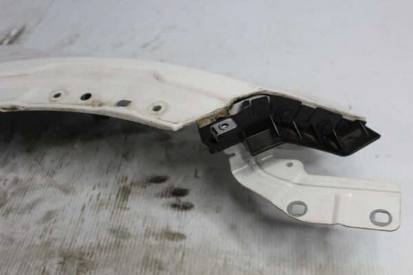 Land Rover L550 Discovery Sport RH Right Fender Wing Guard WHITE LR061383