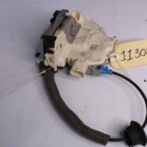 Audi 8V A3 RH Right Front Door Lock Actuator Mechanism 8X2837016A, 8X2837016C - Image 4