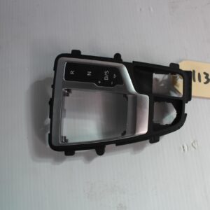 Audi FY Q5 Automatic Gear Shift Selector Surround Trim 80C713111C - Image 5
