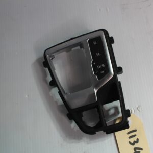 Audi FY Q5 Automatic Gear Shift Selector Surround Trim 80C713111C - Image 6