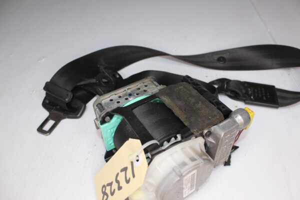 Audi 8T A5 Front Left Right Seat Belt Safety Harness 8T0857705B