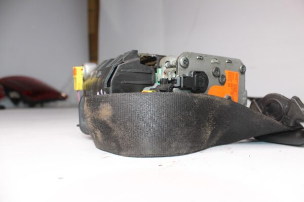 Audi 8T A5 Front Left Right Seat Belt Safety Harness 8T0857705B