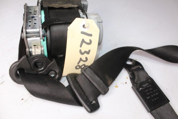 Audi 8T A5 Front Left Right Seat Belt Safety Harness 8T0857705B