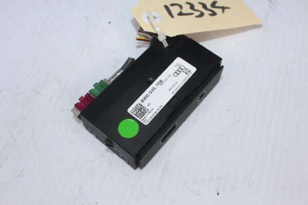 Audi 8W FY A5 Q5 SQ5 External Audio USB AUX Port 8W0035708