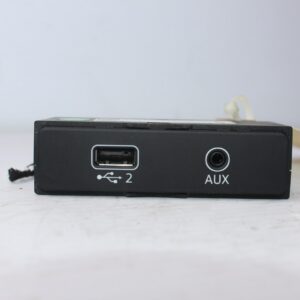 Audi 8W FY A5 Q5 SQ5 External Audio USB AUX Port 8W0035708 - Image 5