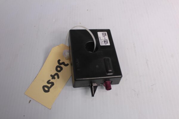 BMW F15 X5 Antenna Amplifier Control Unit 10859410
