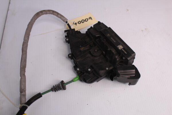 Mercedes Benz W205 C Class Rear Right Door Lock Actuator A2220064099