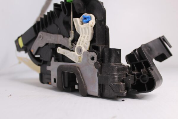 Mercedes Benz W205 C Class Rear Right Door Lock Actuator A2220064099