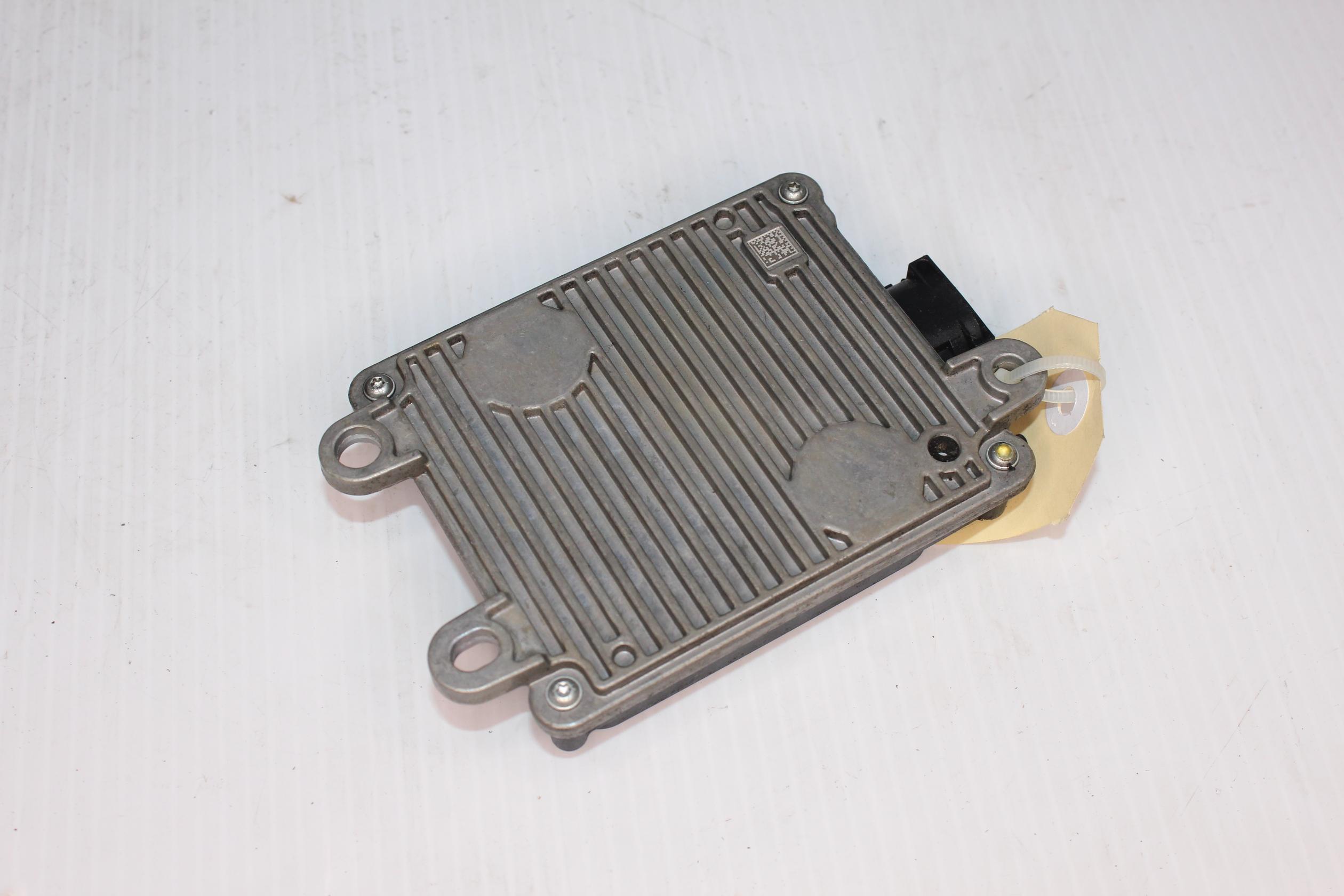 Mercedes Benz W205 W213 C E Class Distronic Radar Control Unit A0009007913, A0009002839 - Image 6
