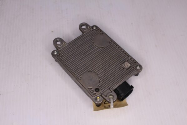 Mercedes Benz W205 W213 C E Class Distronic Radar Control Unit A0009007913, A0009002839
