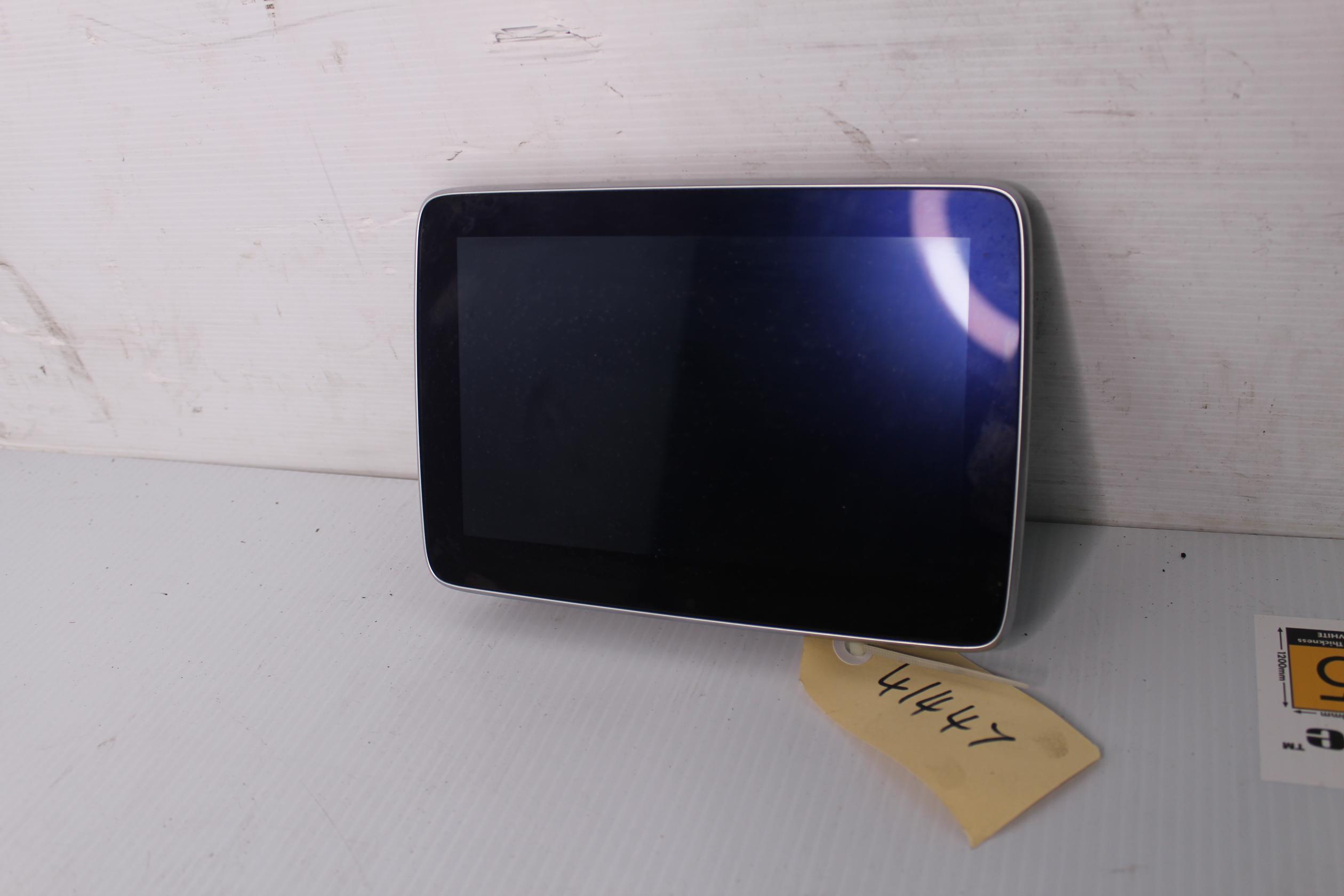 Mercedes Benz W176 W117 A CLA Class Headunit Display Screen A1669007814, A1669008222 - Image 2