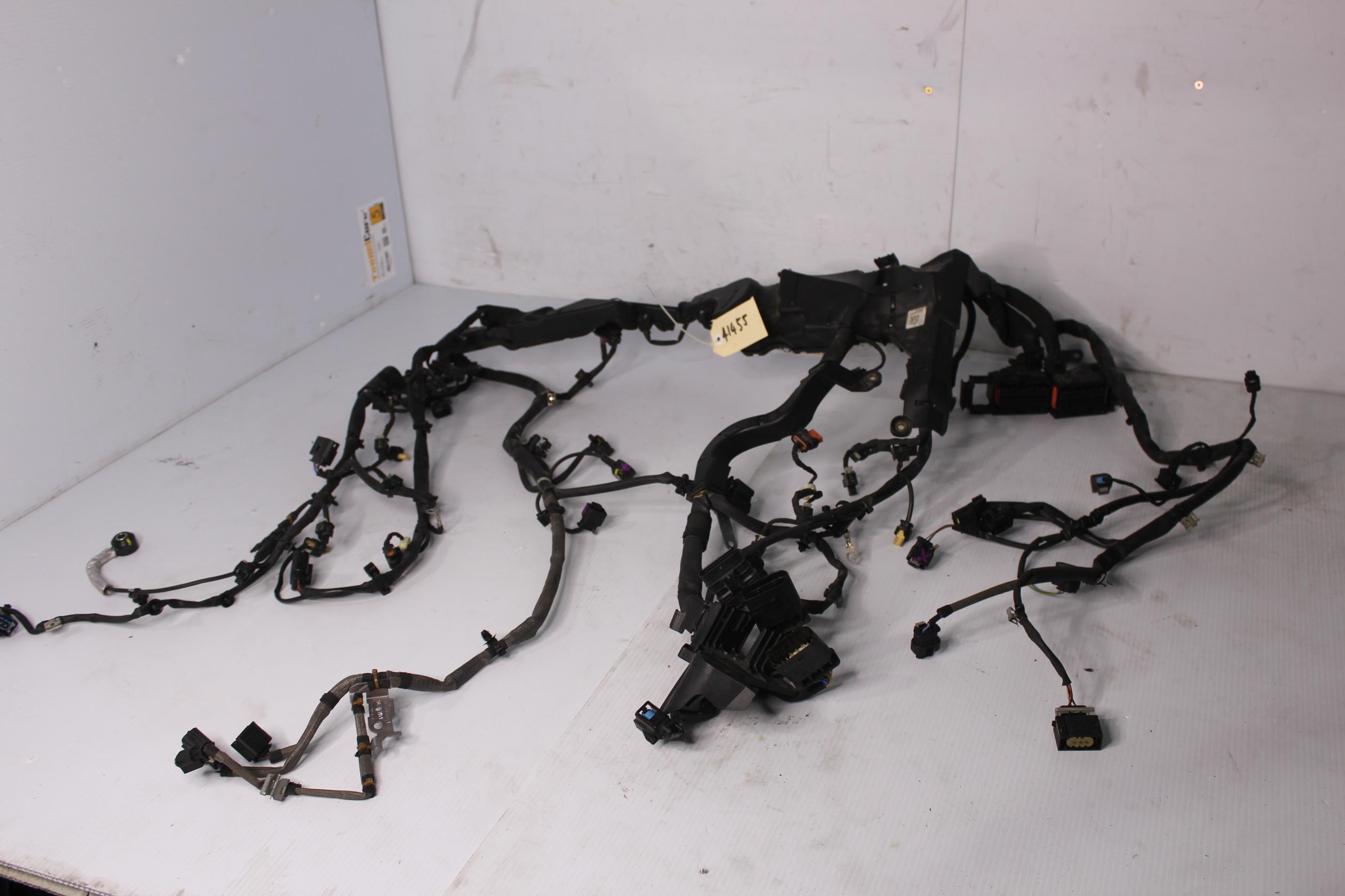 Mercedes Benz W205 C63s S2 AMG M177 Engine Wiring Harness A1771509600 - Image 1