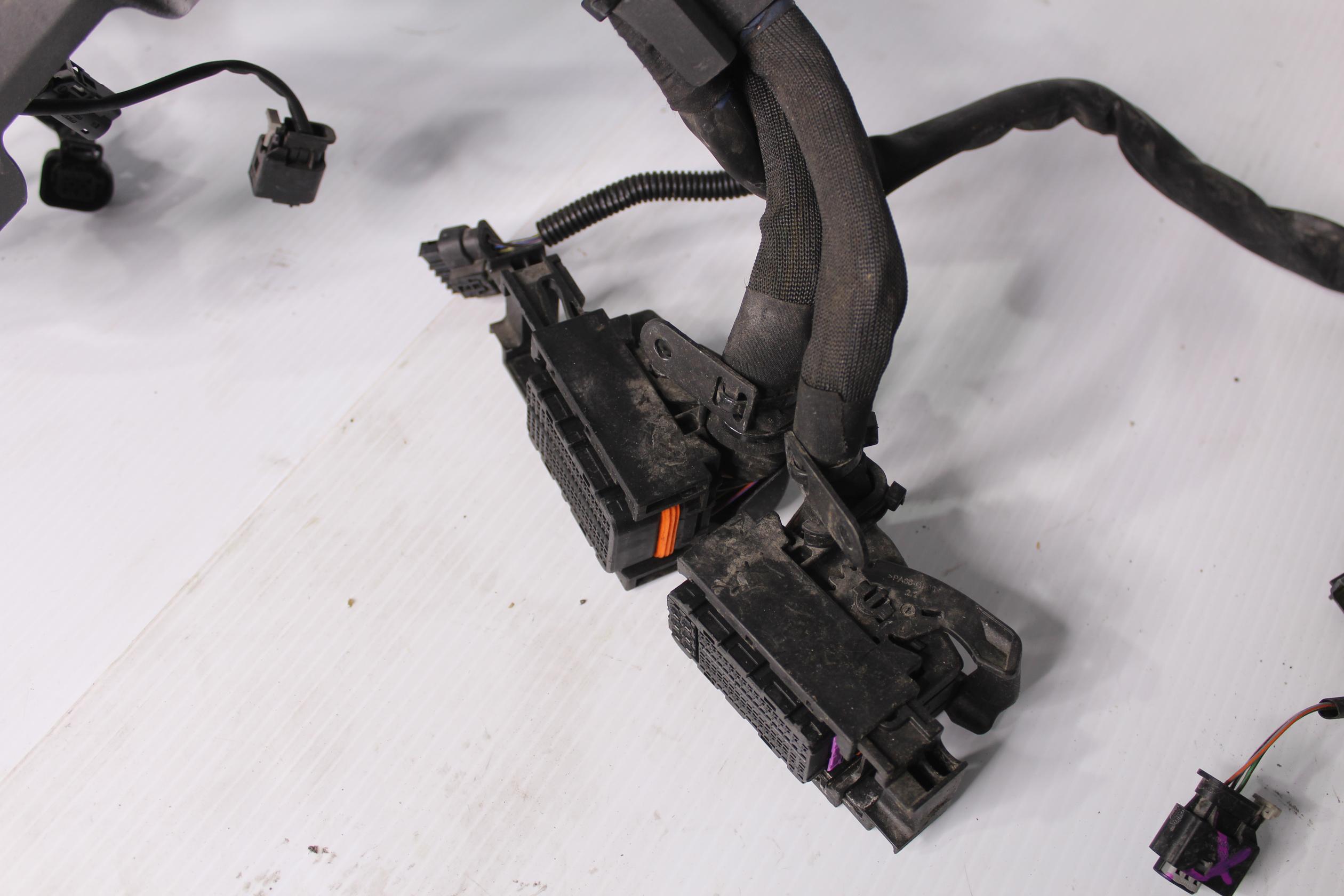 Mercedes Benz W205 C63s S2 AMG M177 Engine Wiring Harness A1771509600 - Image 11