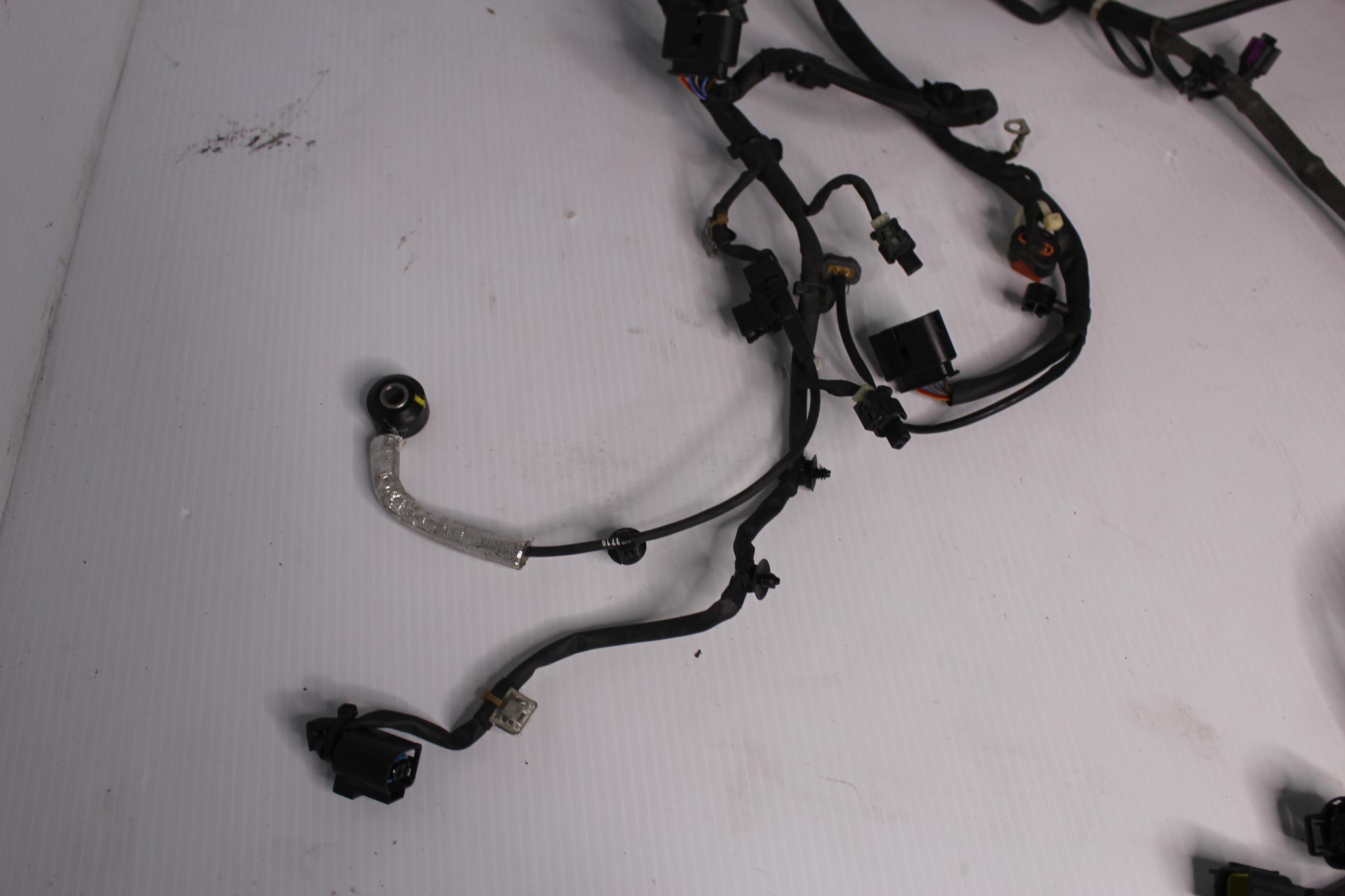 Mercedes Benz W205 C63s S2 AMG M177 Engine Wiring Harness A1771509600 - Image 3