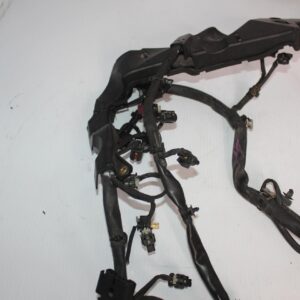 Mercedes Benz W205 C63s S2 AMG M177 Engine Wiring Harness A1771509600 - Image 4