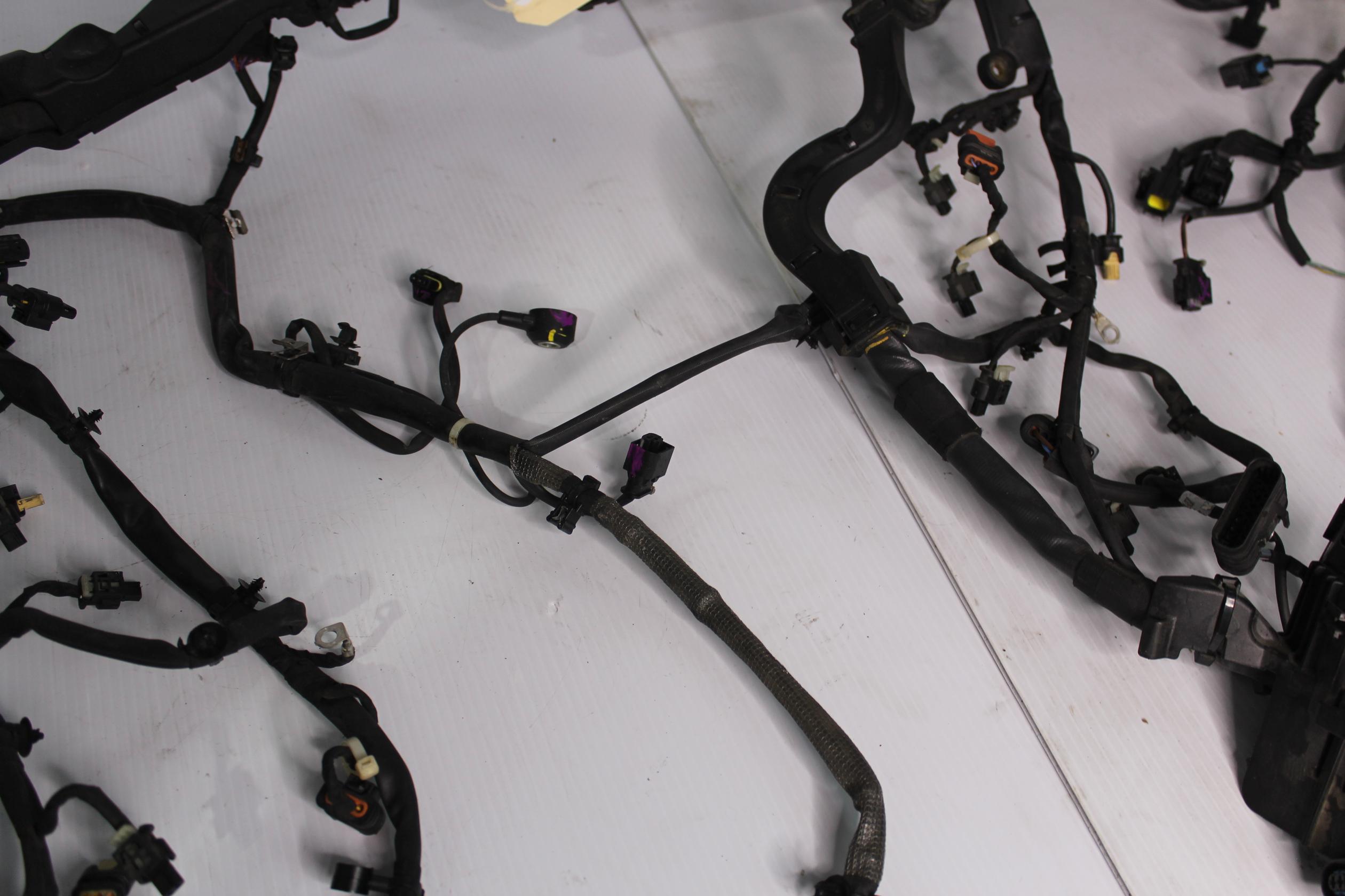 Mercedes Benz W205 C63s S2 AMG M177 Engine Wiring Harness A1771509600 - Image 5
