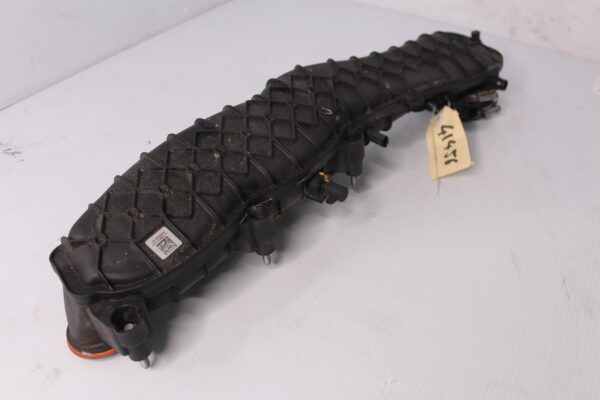 Mercedes Benz W205 C63s M177 LH Left Intake Manifold A1770900037