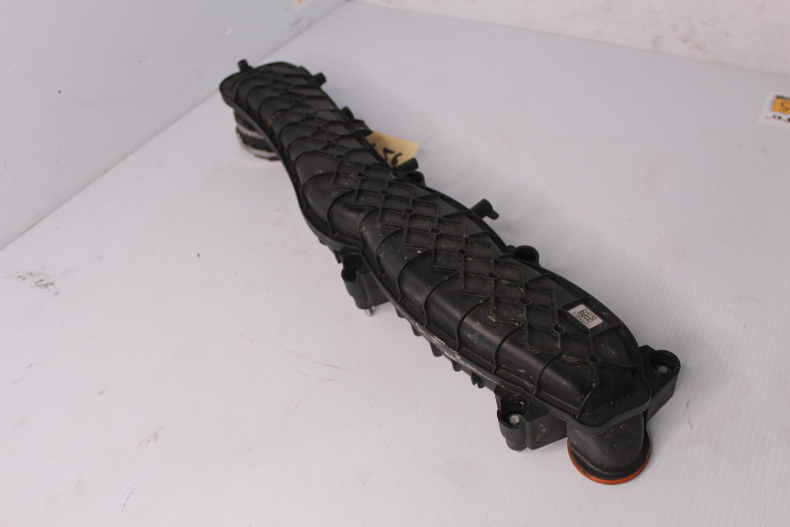 Mercedes Benz W205 C63s M177 LH Left Intake Manifold A1770900037 - Image 2