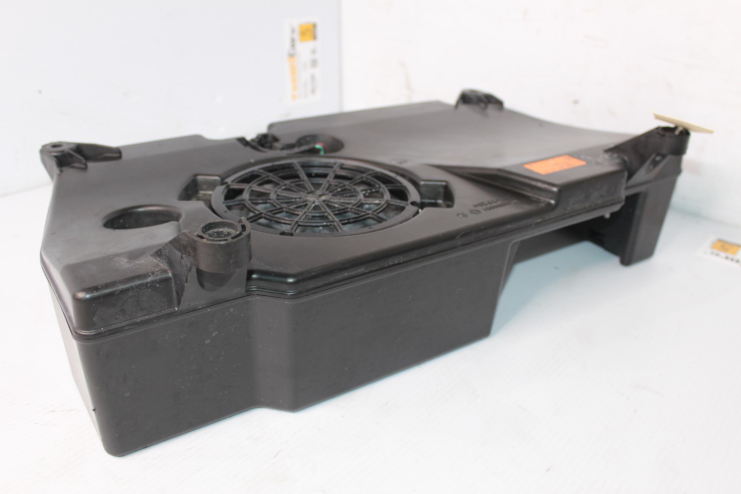Mercedes Benz W176 A45 A250 Harmon Kardon Subwoofer Speaker A2468200002 - Image 6
