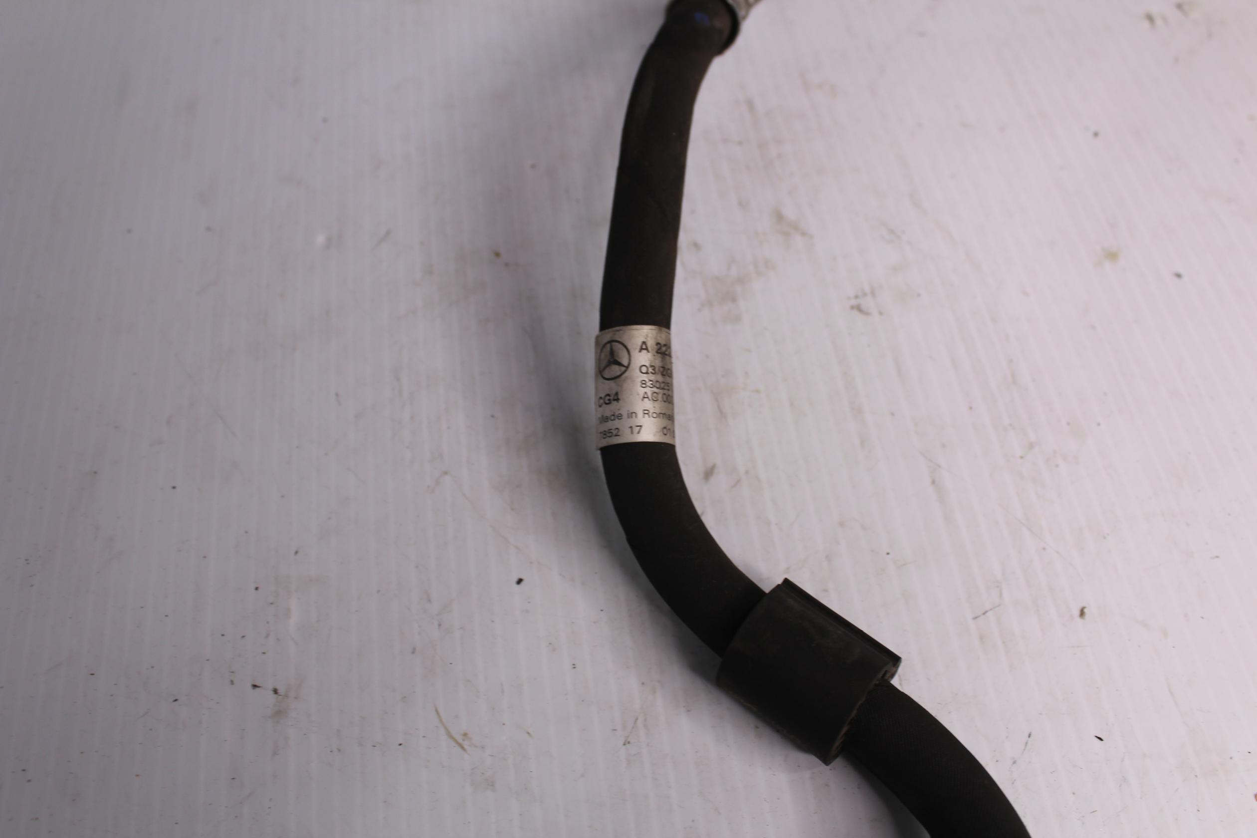 Mercedes Benz W222 S400h AC Refrigerant Line Hose A2139002823 - Image 8