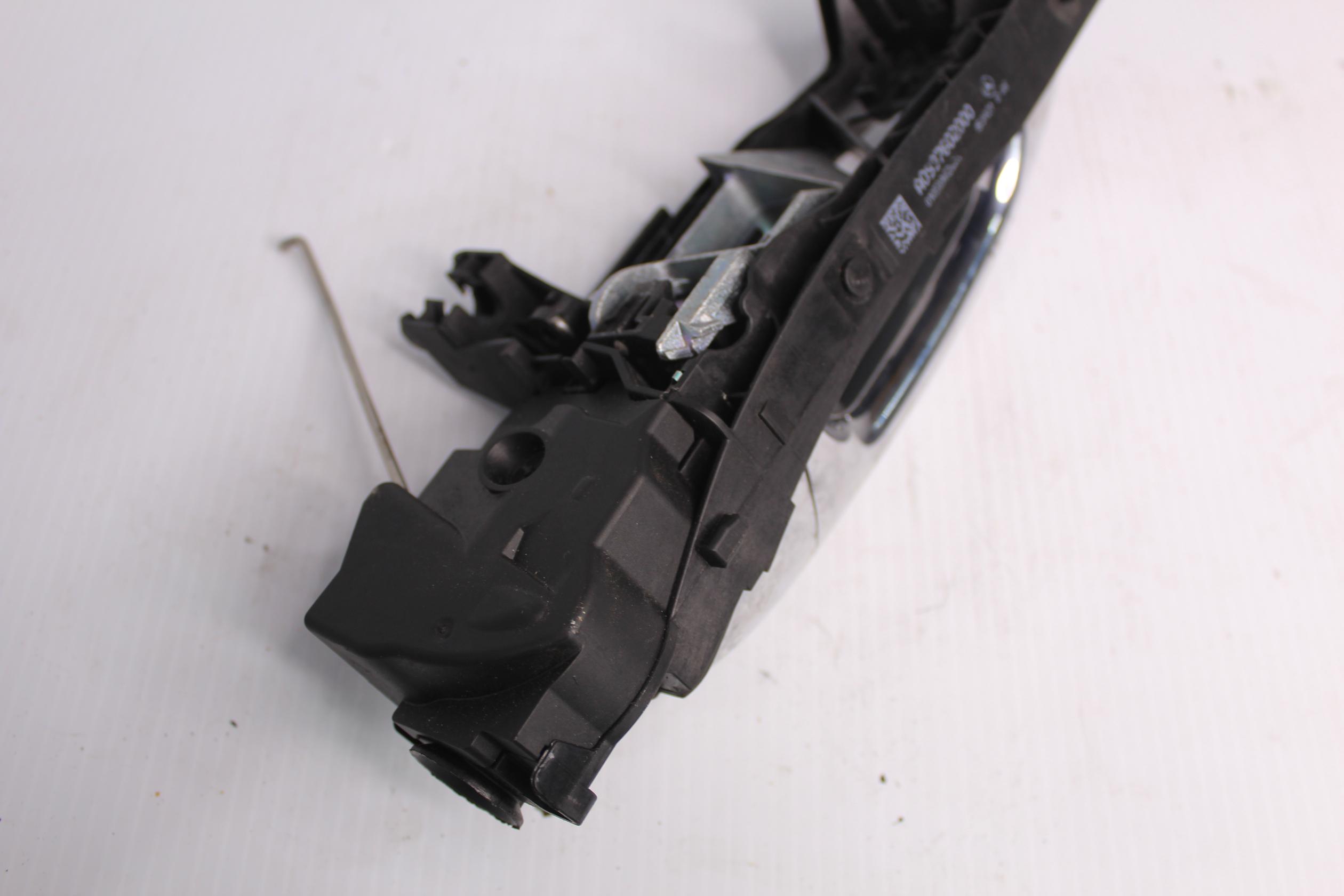 Mercedes Benz W205 W222 W213 Rear Right Door Handle Assembly A0997602000 - Image 11