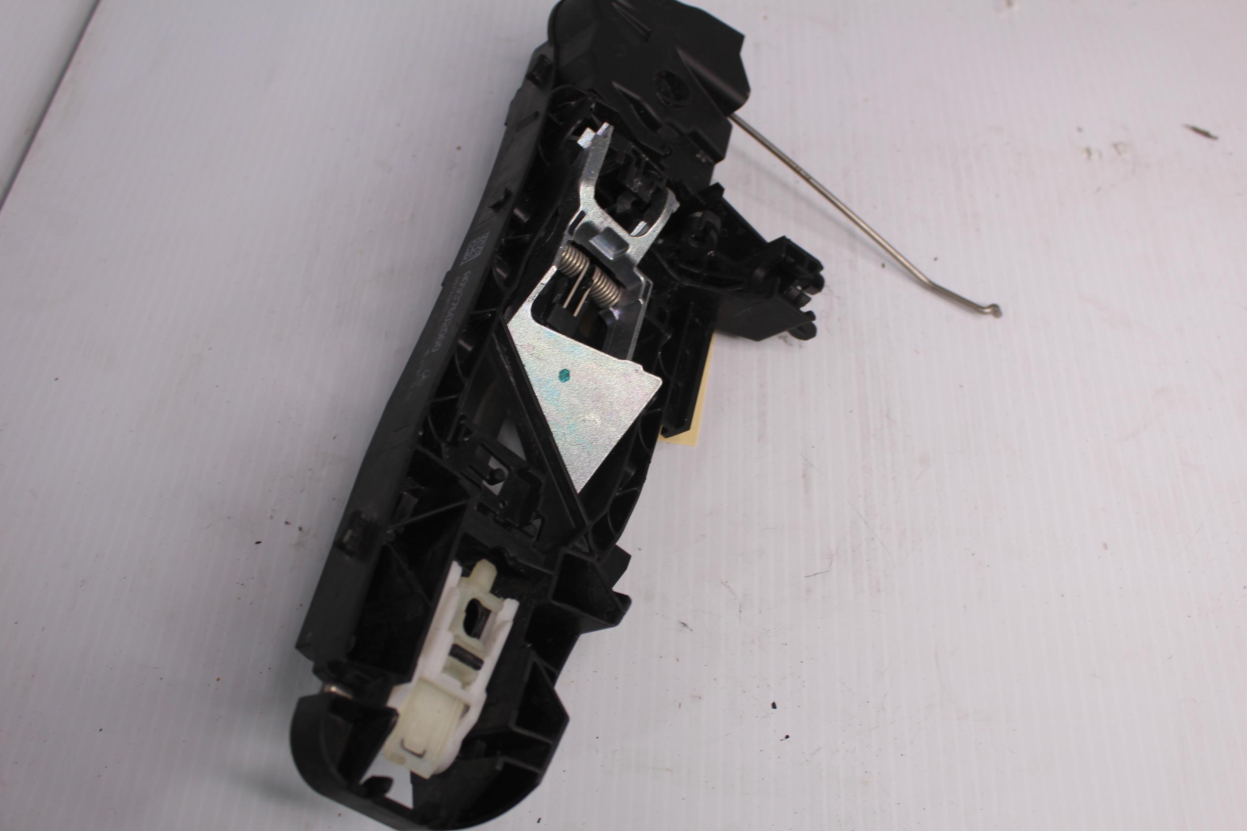 Mercedes Benz W205 W222 W213 Rear Right Door Handle Assembly A0997602000 - Image 9