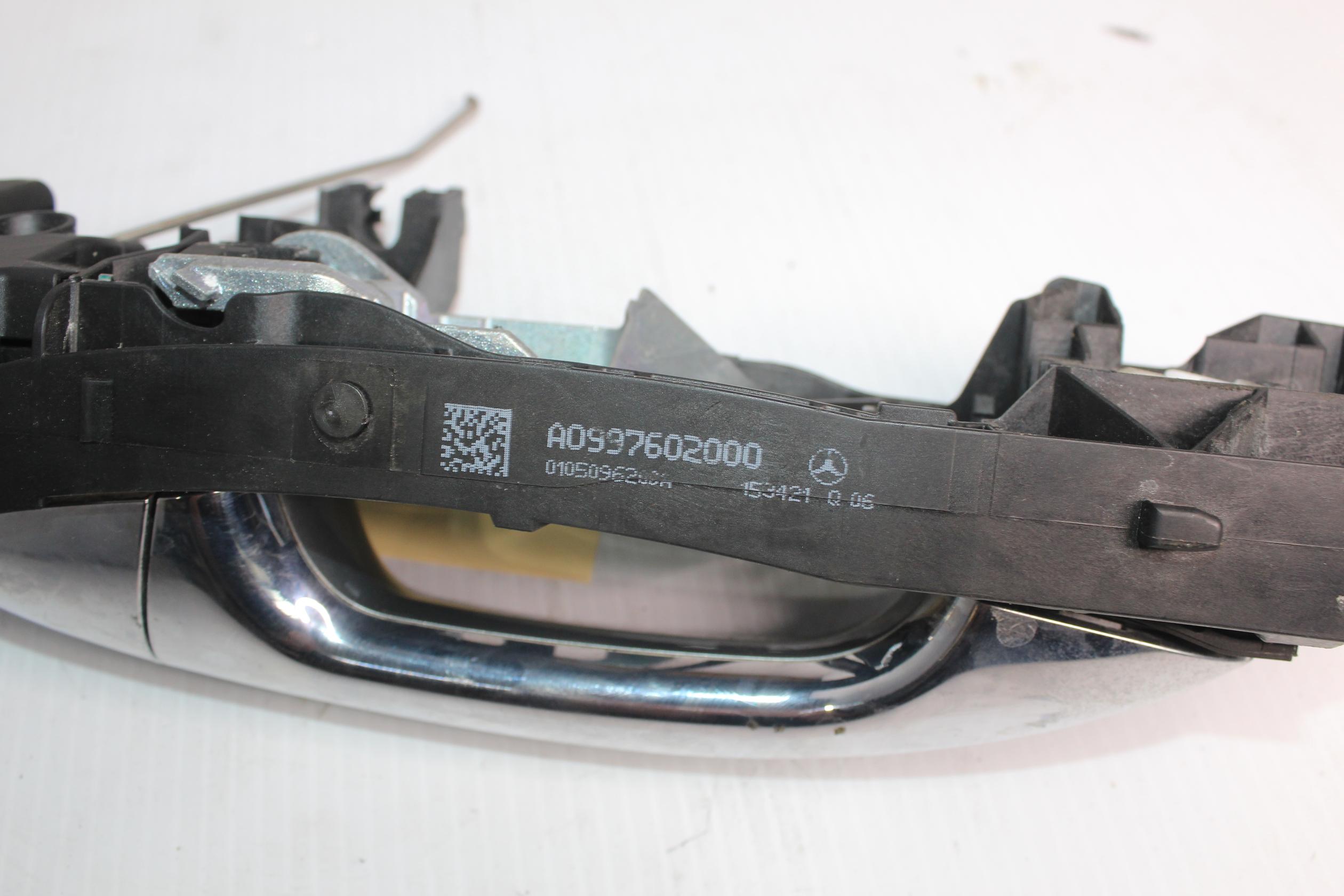 Mercedes Benz W205 W222 W213 Rear Right Door Handle Assembly A0997602000 - Image 10