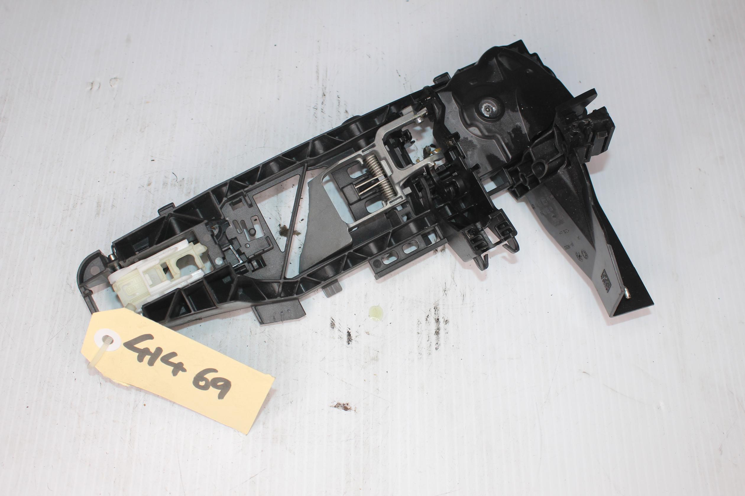 Mercedes Benz W177 Front Right Door Handle Carrier A0997602002 - Image 1