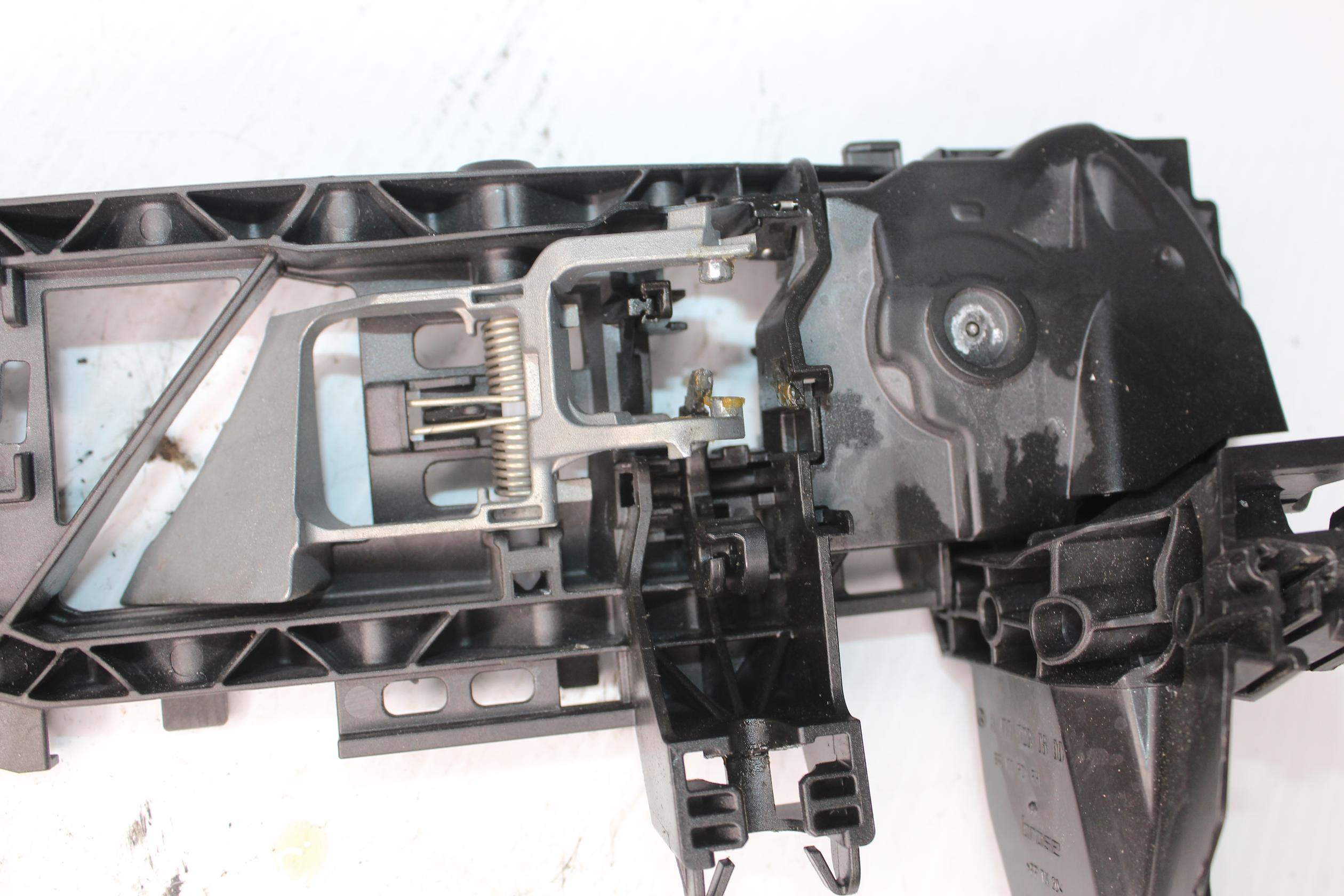 Mercedes Benz W177 Front Right Door Handle Carrier A0997602002 - Image 3